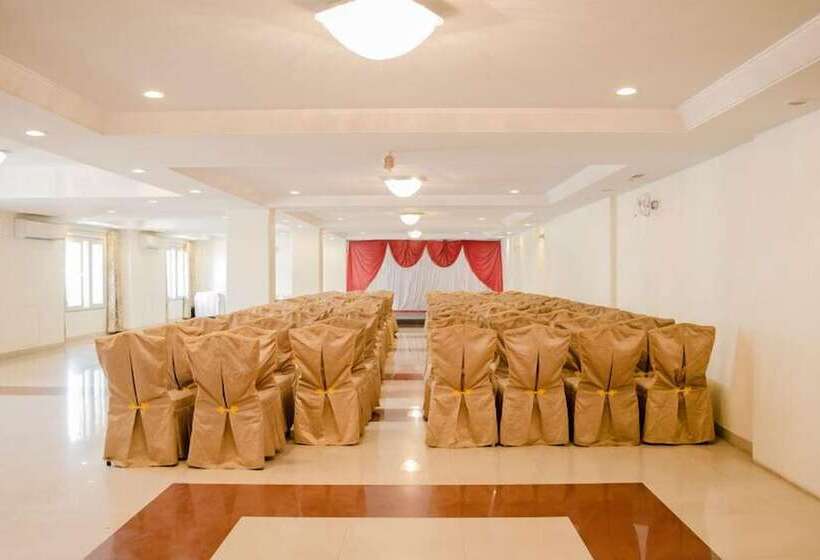 בית מלון כפרי Ambience Executive