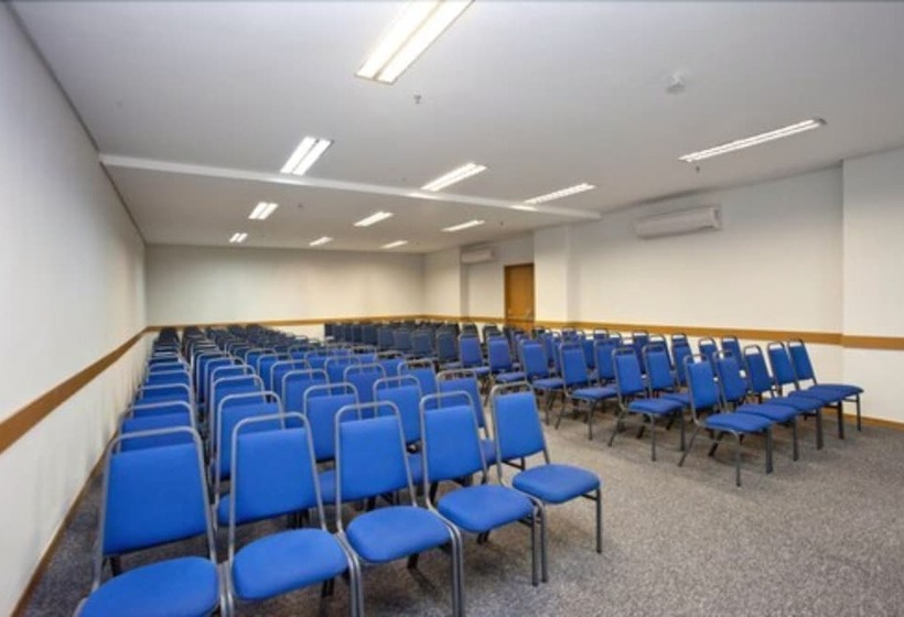 ホテル America Towers