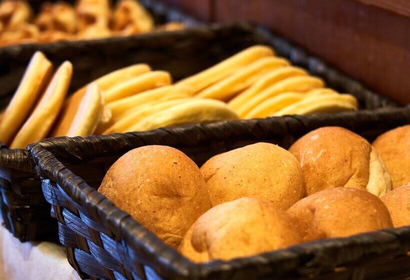 Apa Hotel Naha Matsuyama