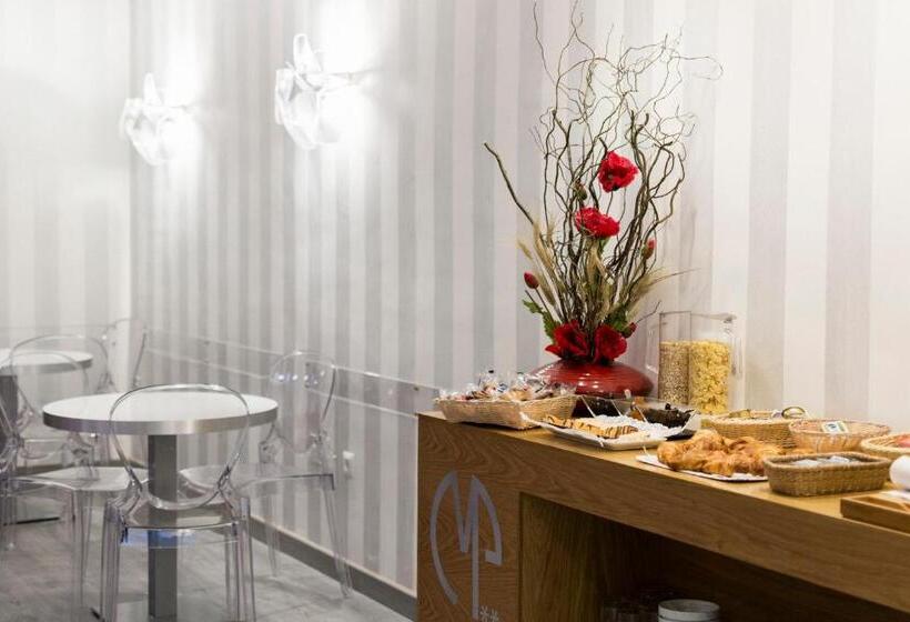 בית מלון כפרי Mena Plaza