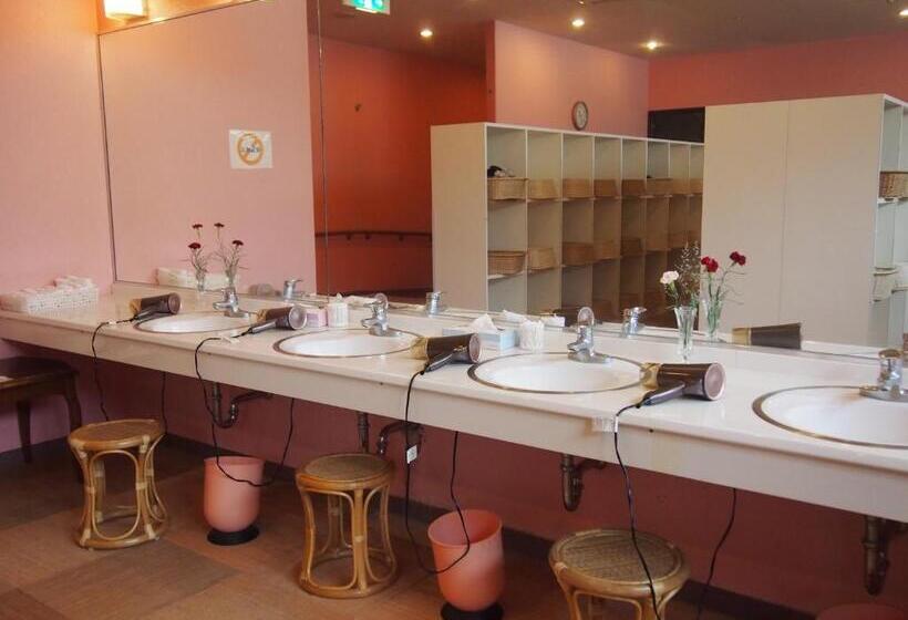 Kamenoi Hotel Aso Park Resort