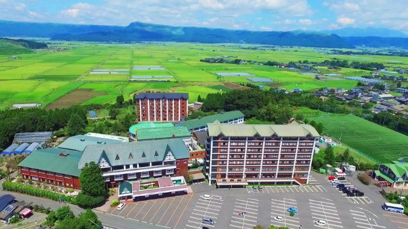 Kamenoi Hotel Aso Park Resort