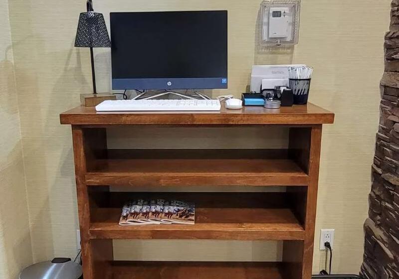 فندق Best Western Gallup West