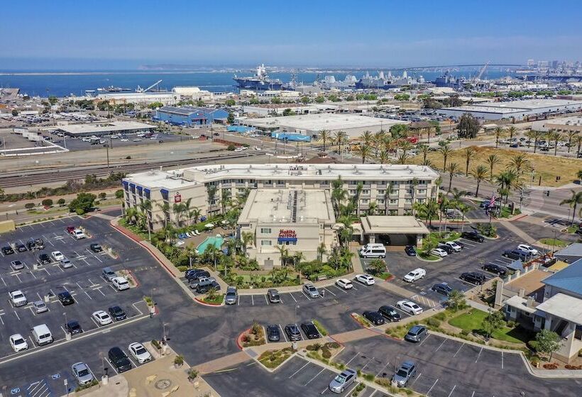 ホテル Best Western Plus Marina Gateway