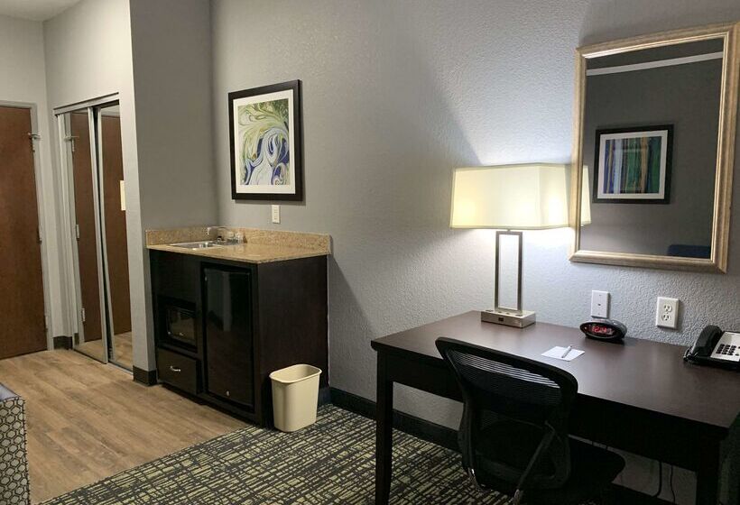 Best Western Plus Olive Branch Hotel & Suites