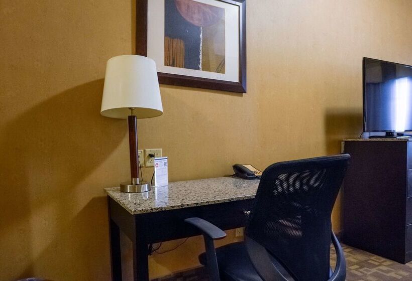 호텔 Best Western Plus South Edmonton Inn & Suites