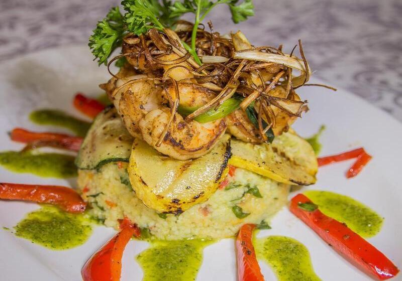 فندق Black Orchid Resort