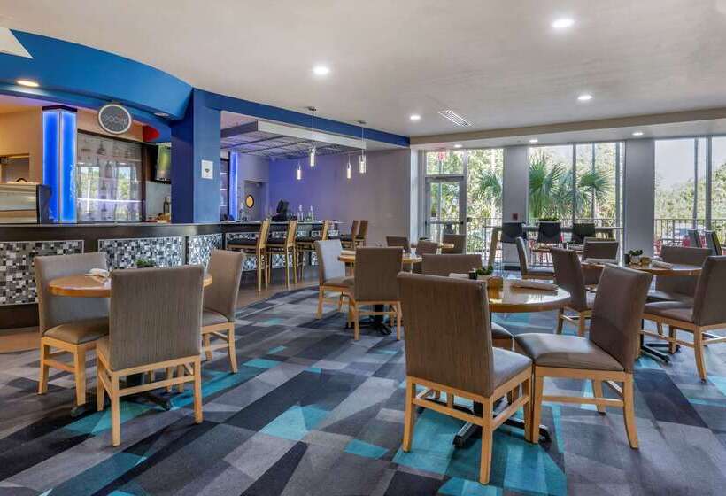 Cambria Hotel Ft Lauderdale, Airport South & Cruise Port