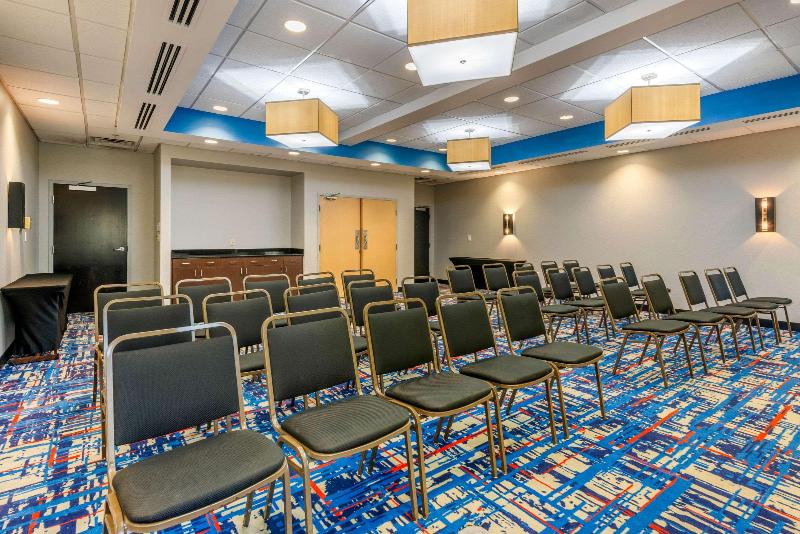 Cambria Hotel Ft Lauderdale, Airport South & Cruise Port