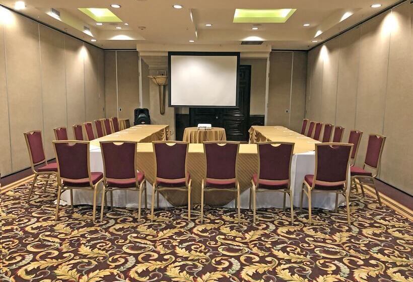 בית מלון כפרי Camino Real Antigua