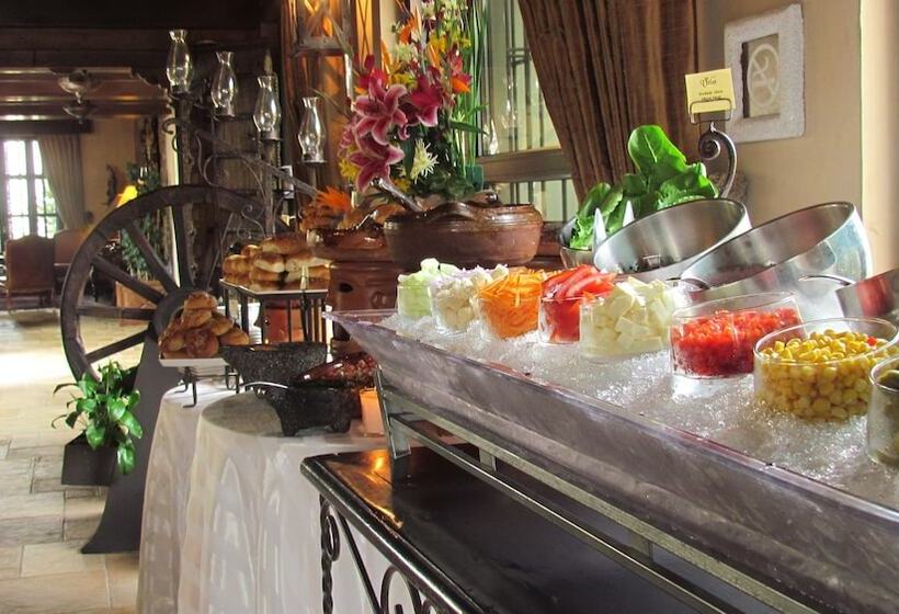 בית מלון כפרי Camino Real Antigua