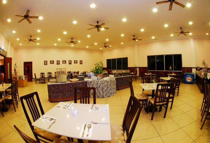 ホテル Celyn Resort Kinabalu