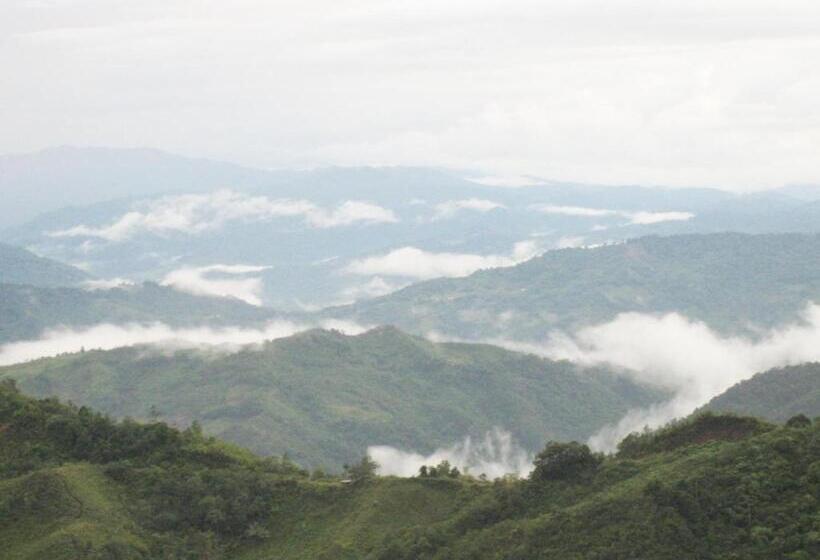 ホテル Celyn Resort Kinabalu