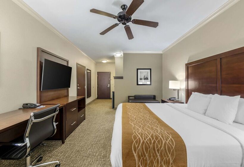هتل Comfort Inn & Suites Fort Worth  Fossil Creek