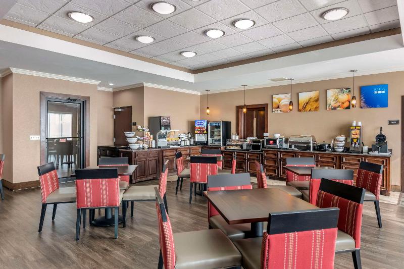 هتل Comfort Inn & Suites Fort Worth  Fossil Creek