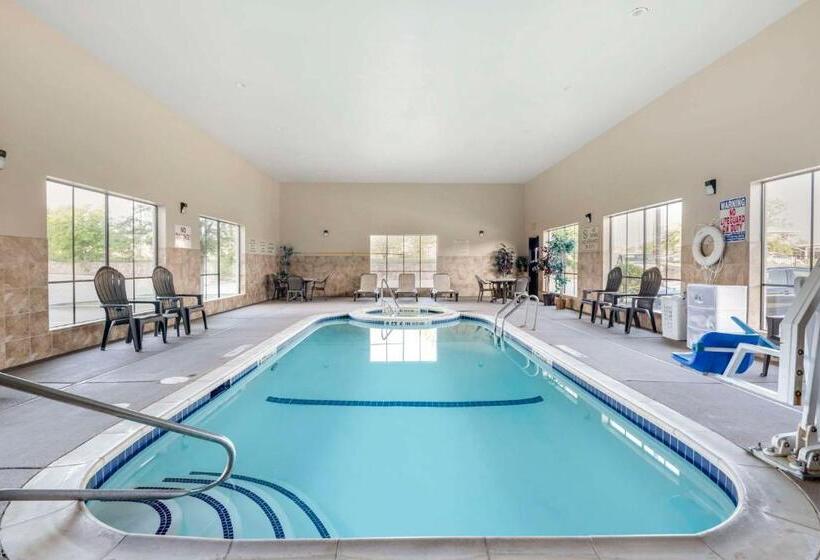 هتل Comfort Inn & Suites Fort Worth  Fossil Creek