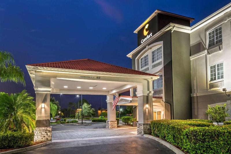 فندق Comfort Inn & Suites Port Charlottepunta Gorda