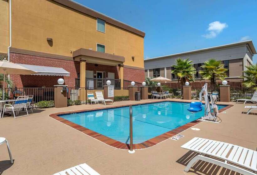 فندق Comfort Suites Biloxi/ocean Springs