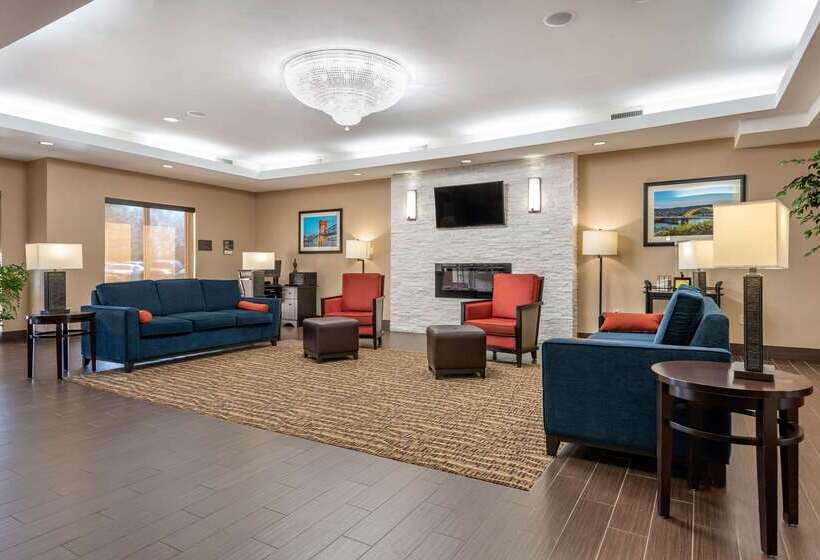 בית מלון כפרי Comfort Suites Cincinnati Airport