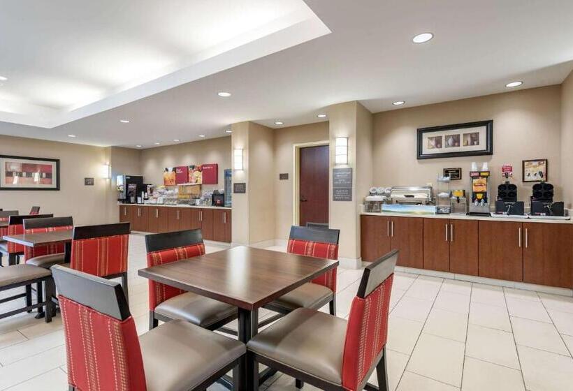 בית מלון כפרי Comfort Suites Cincinnati Airport