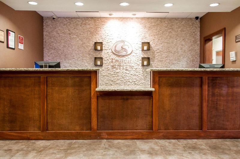 ホテル Comfort Suites Grand Rapids North