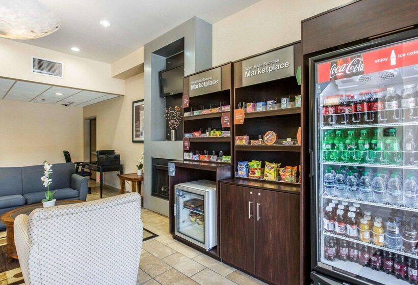 호텔 Comfort Suites Near City Of Industry  Los Angeles