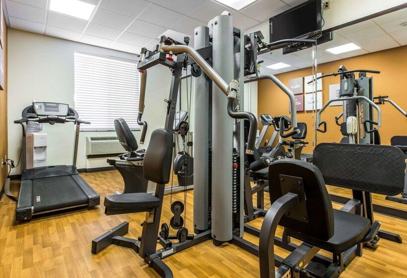 호텔 Comfort Suites Near City Of Industry  Los Angeles