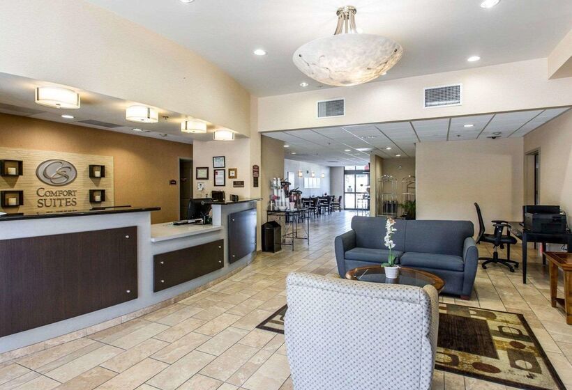 호텔 Comfort Suites Near City Of Industry  Los Angeles