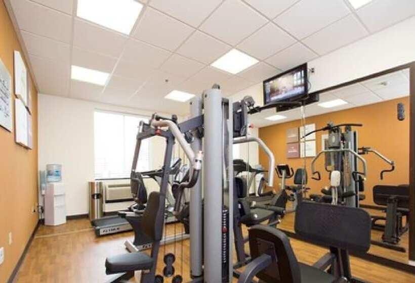 호텔 Comfort Suites Near City Of Industry  Los Angeles