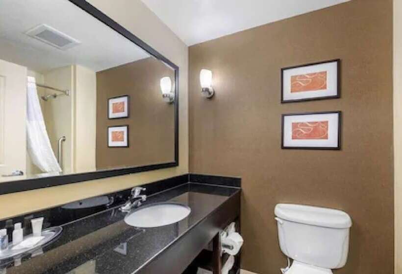 호텔 Comfort Suites Near City Of Industry  Los Angeles