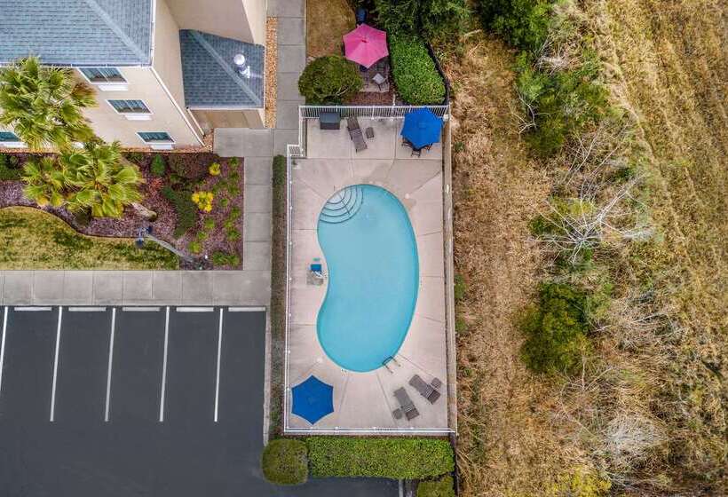 فندق Comfort Suites Niceville Near Eglin Air Force Base