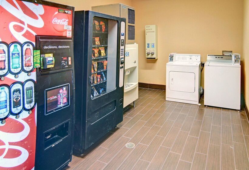 酒店 Comfort Suites Roanoke   Fort Worth North