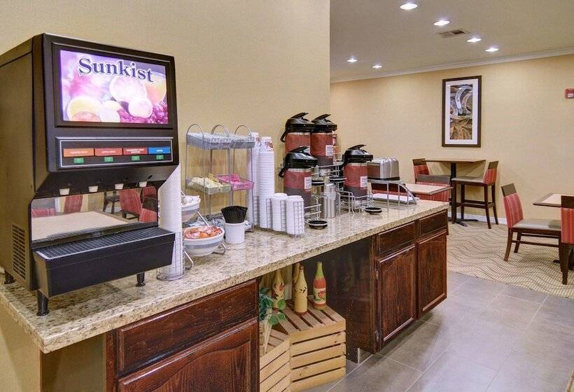 酒店 Comfort Suites Roanoke   Fort Worth North