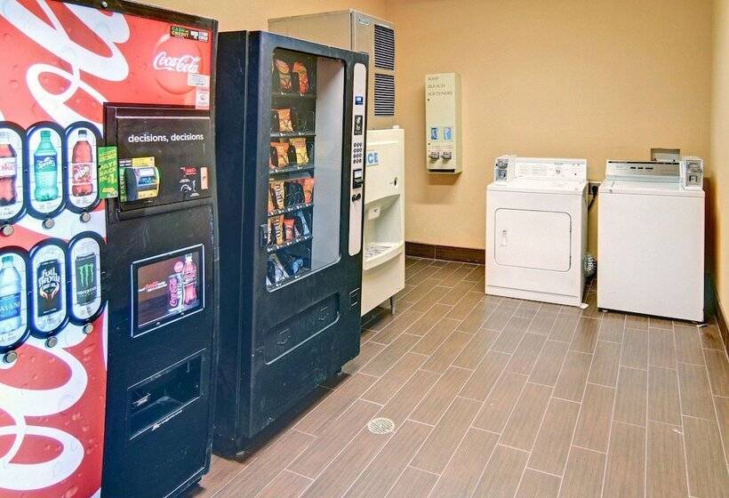 酒店 Comfort Suites Roanoke   Fort Worth North