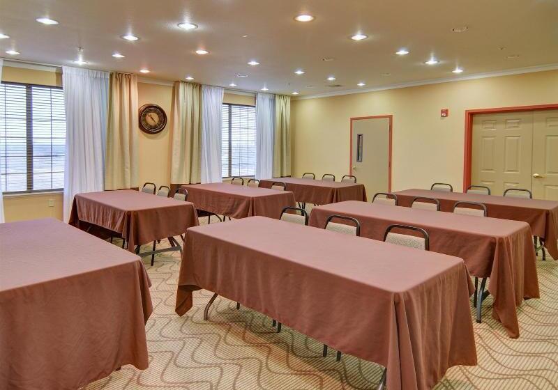 酒店 Comfort Suites Roanoke   Fort Worth North