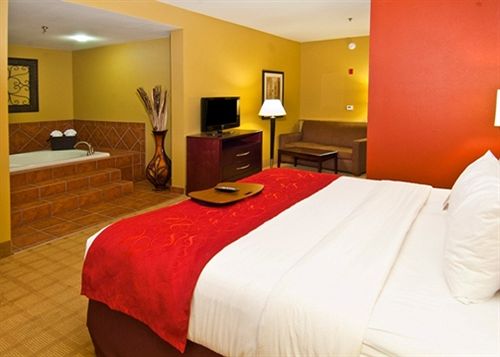 호텔 Comfort Suites Tupelo