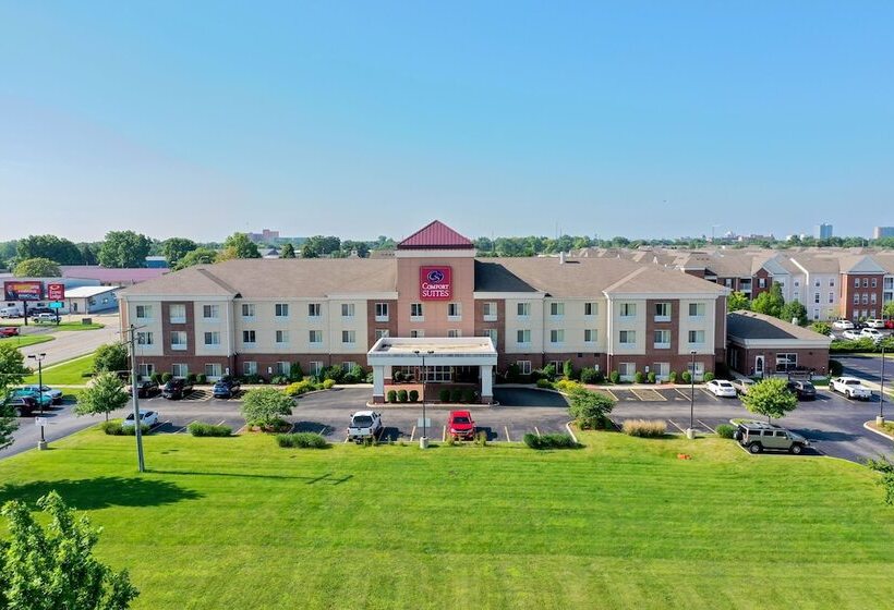فندق Comfort Suites Urbana Champaign, University Area