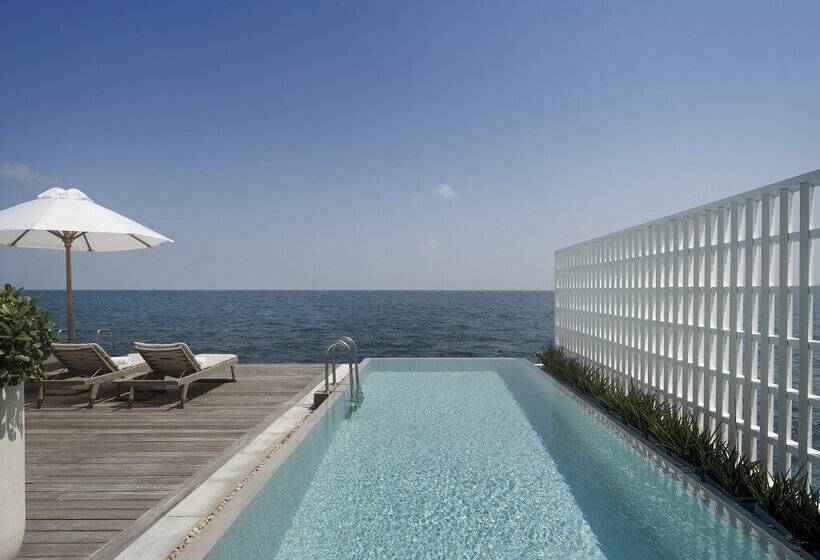 Отель Conrad Maldives Rangali Island