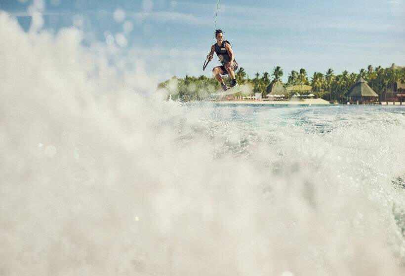 Отель Conrad Maldives Rangali Island