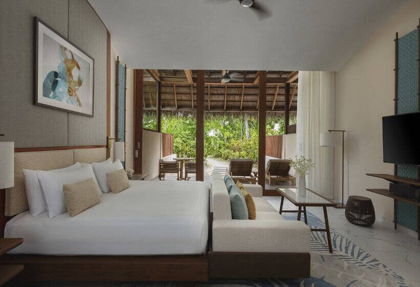 Отель Conrad Maldives Rangali Island