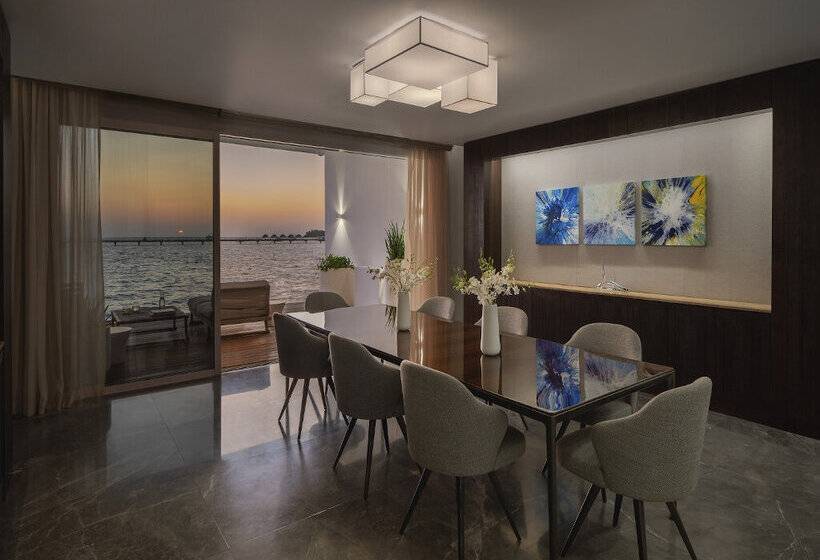 Отель Conrad Maldives Rangali Island