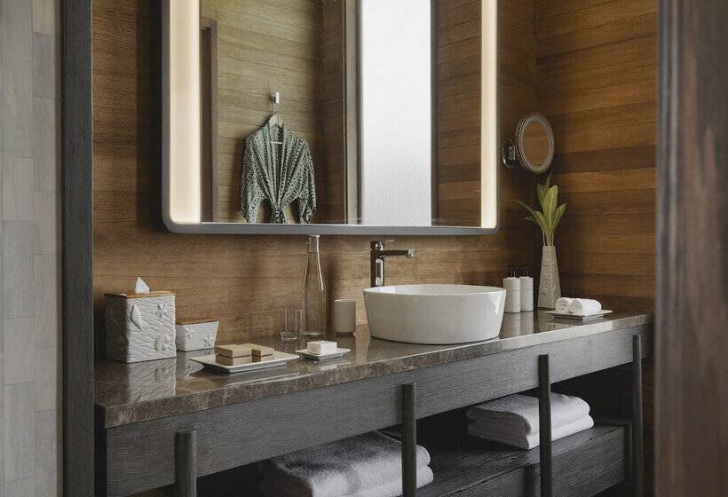 Отель Conrad Maldives Rangali Island