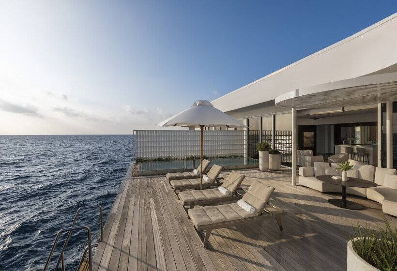 Отель Conrad Maldives Rangali Island