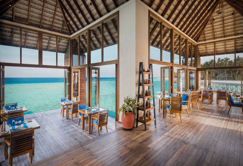 Отель Conrad Maldives Rangali Island