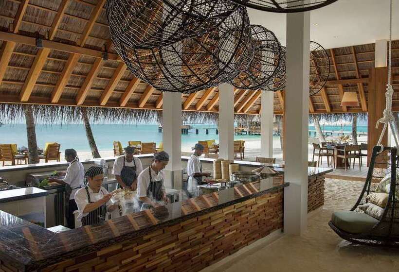 Отель Conrad Maldives Rangali Island