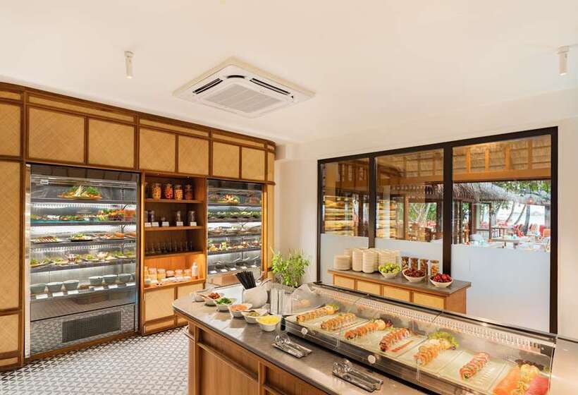 Отель Conrad Maldives Rangali Island