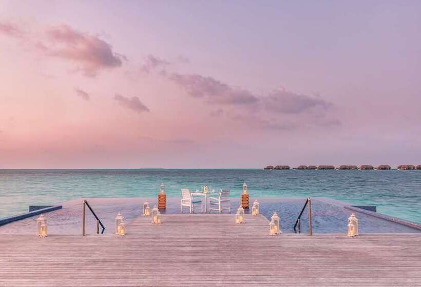 Отель Conrad Maldives Rangali Island