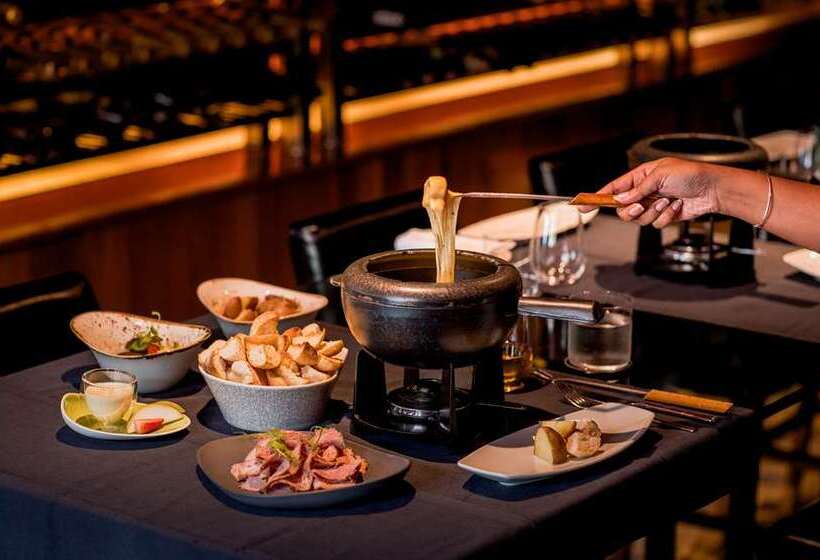 Отель Conrad Maldives Rangali Island