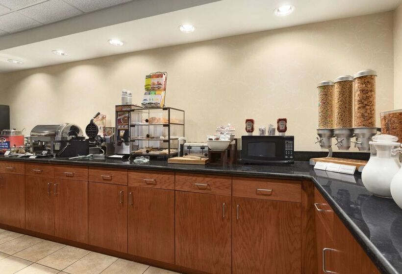 فندق Comfort Inn & Suites