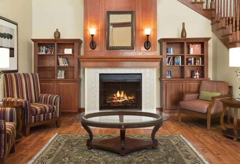 فندق Comfort Inn & Suites